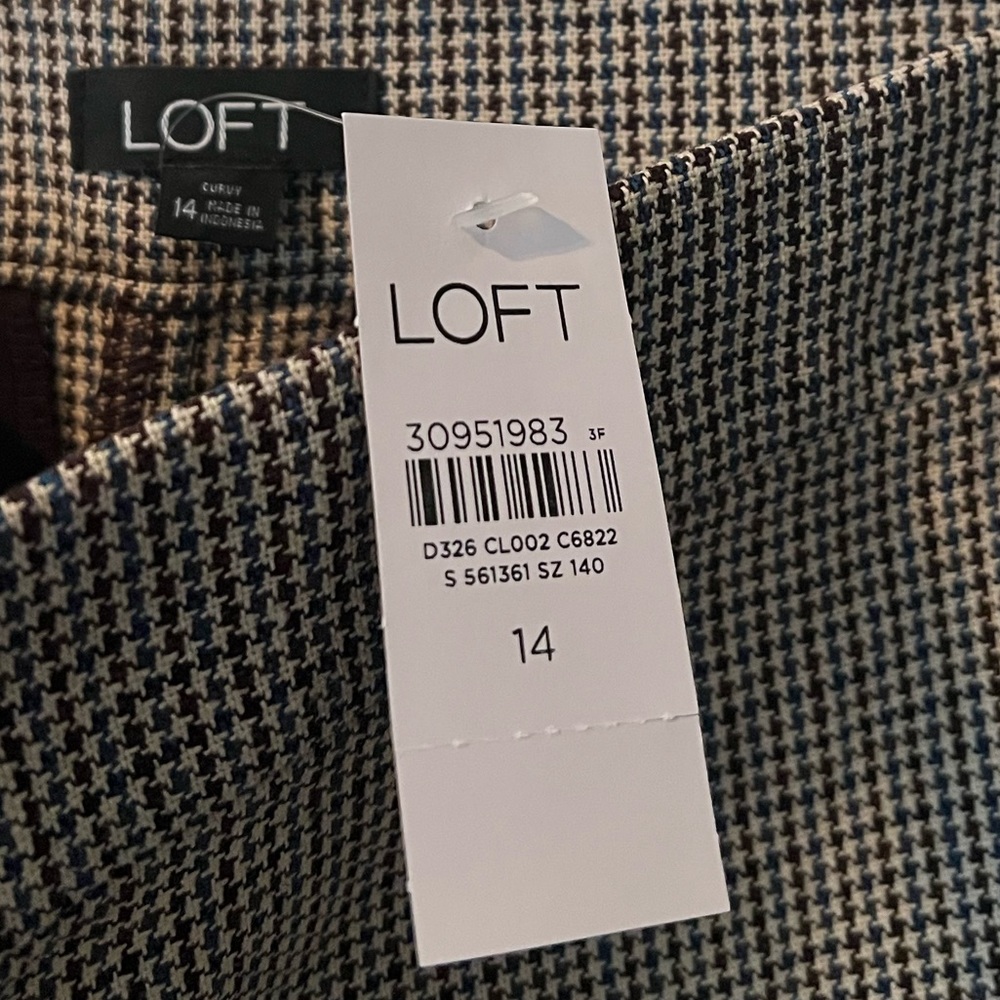 LOFT Wide Leg Cropped Pants. Size 14 Houndstooth Pattern. - Picture 2 of 3